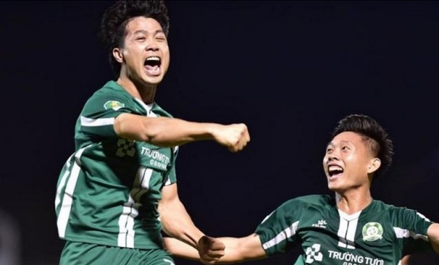 Đối Mặt Với Tình Huống Nghiêm Trọng