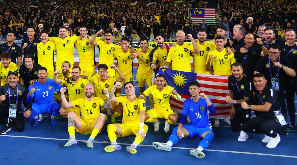 Hệ lụy từ lệnh cấm của FIFA