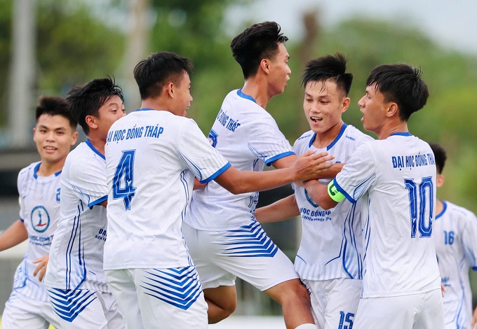 Phát triển bóng đá sinh viên