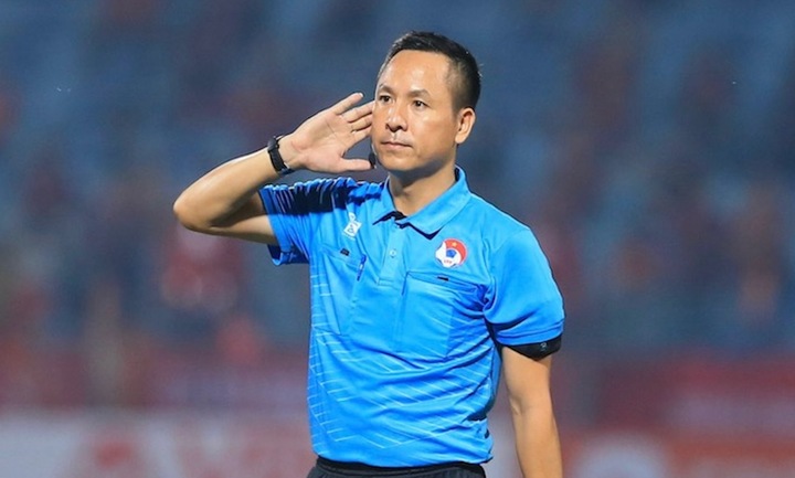 Thông Tin Về Trọng Tài